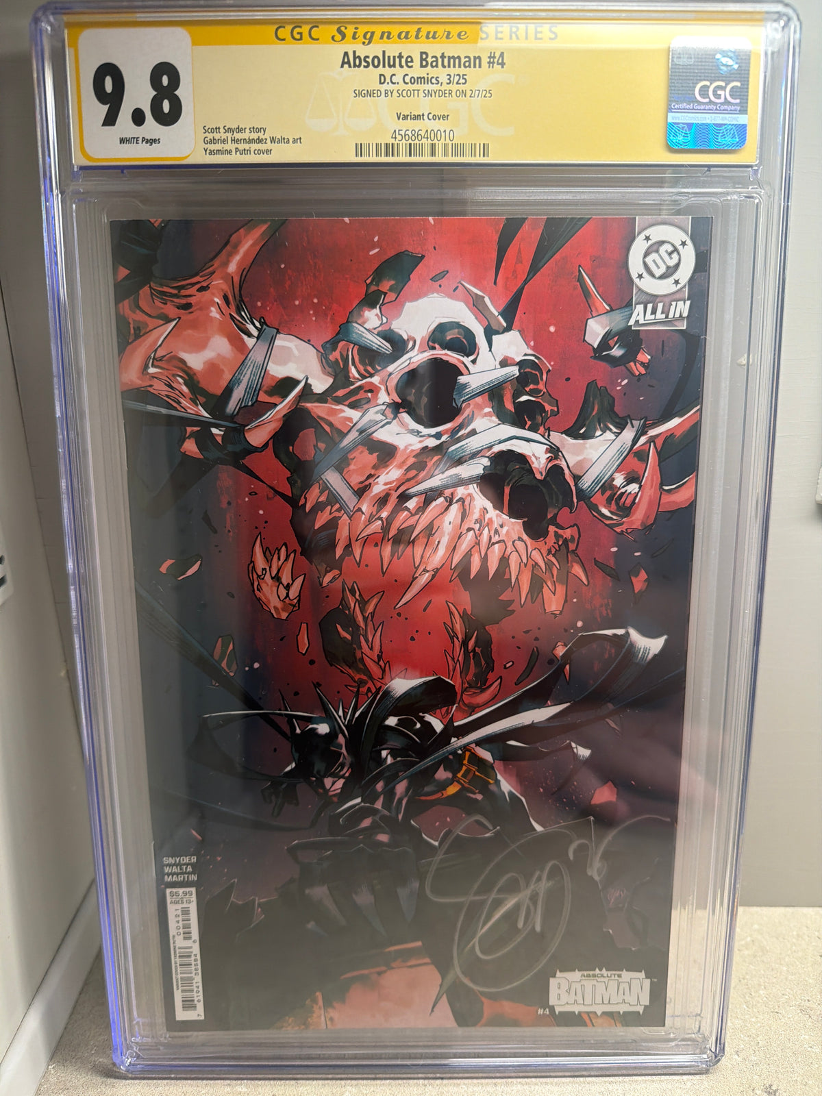 Absolute Batman #4 - Variant C - CGC 9.8 signed Scott Snyder